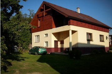 Eslovaquia Privát Žiar, Exterior